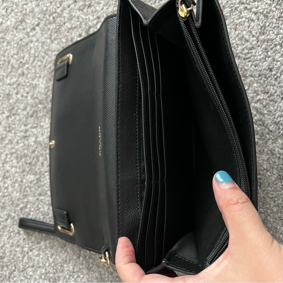 Coach large size wristlet wallet NWT black leather - Picture 6 of 8
